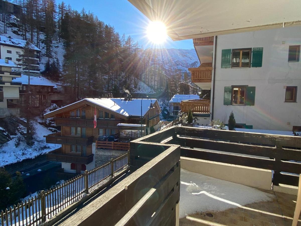 L'Attila - Big And Cozy Flat In The Center 7 Beds Apartment Zermatt Bagian luar foto